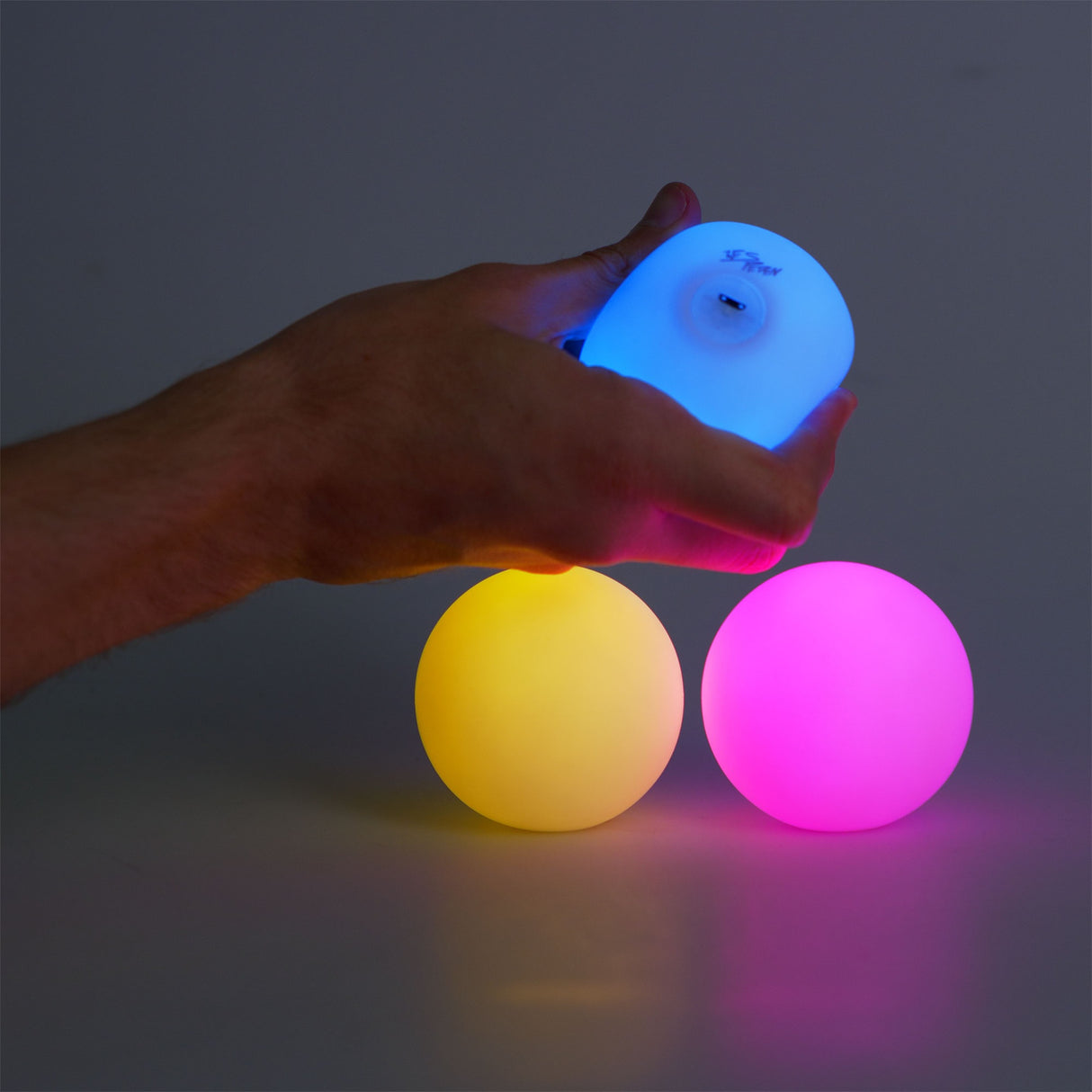 Jonglierball Set LED - korbmayer. ganz besonders. für kinder.