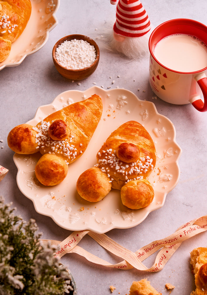 In der Weihnachtsbäckerei/ Backbuch