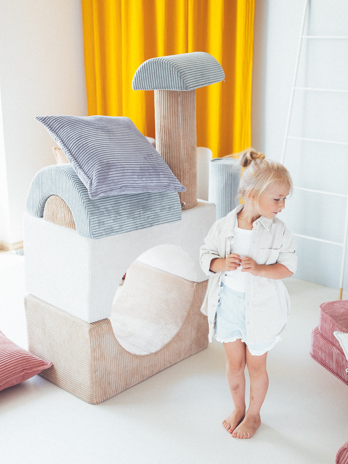 Rainbow Playset/ Marshmallow