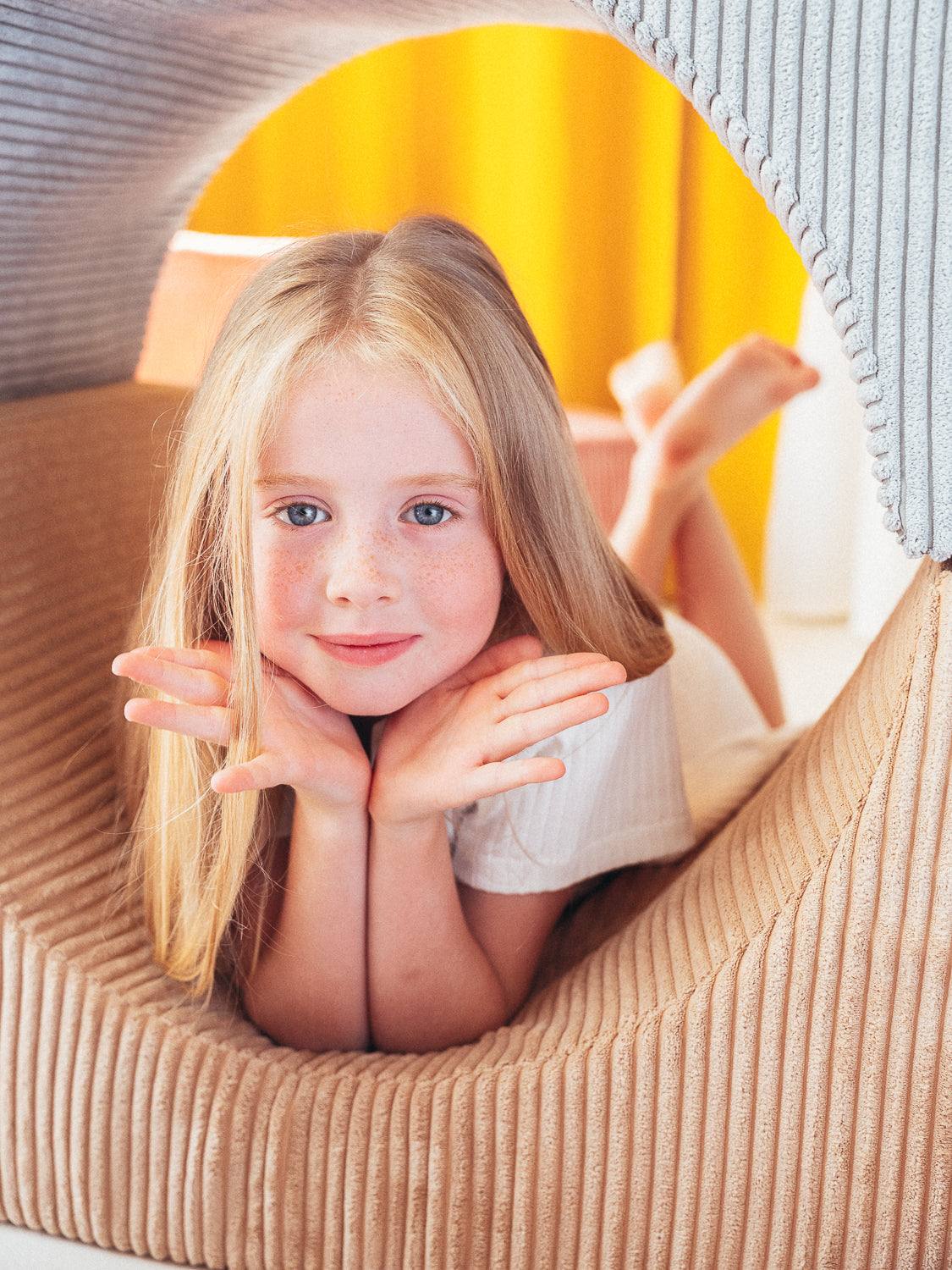 Rainbow Playset/ Brown Sugar