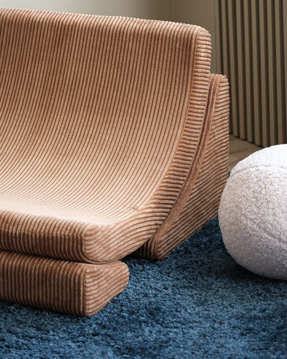 Moon Chair/ Toffee