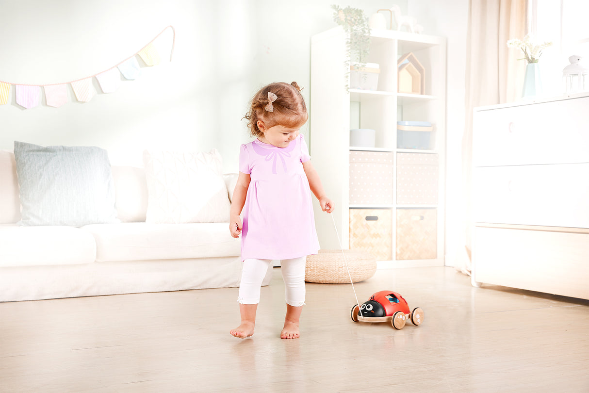 Formensortierer MarienkäferHaPeFormensortierer Marienkäferkorbmayer. ganz besonders. für kinder.