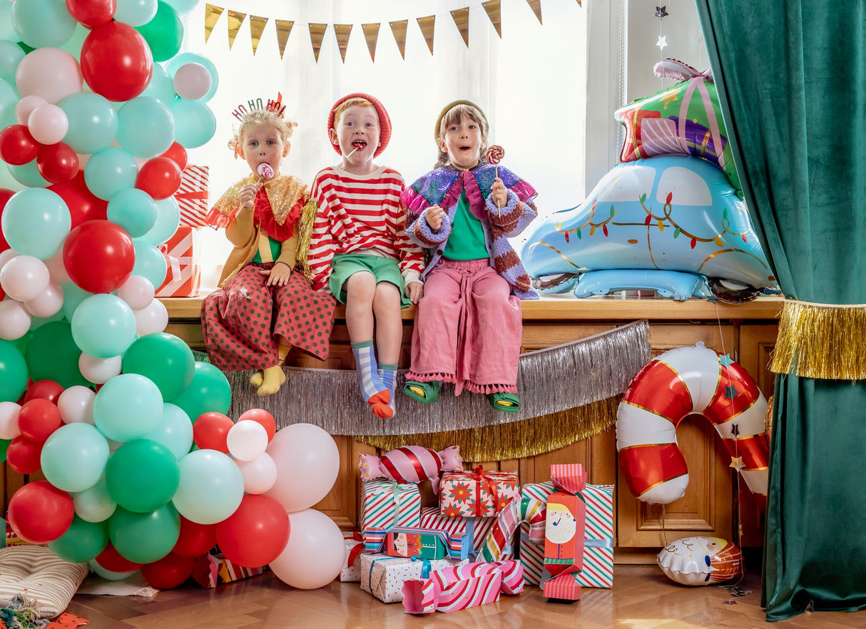 Stehender Folienluftballon Weihnachtsauto - korbmayer. ganz besonders. für kinder.