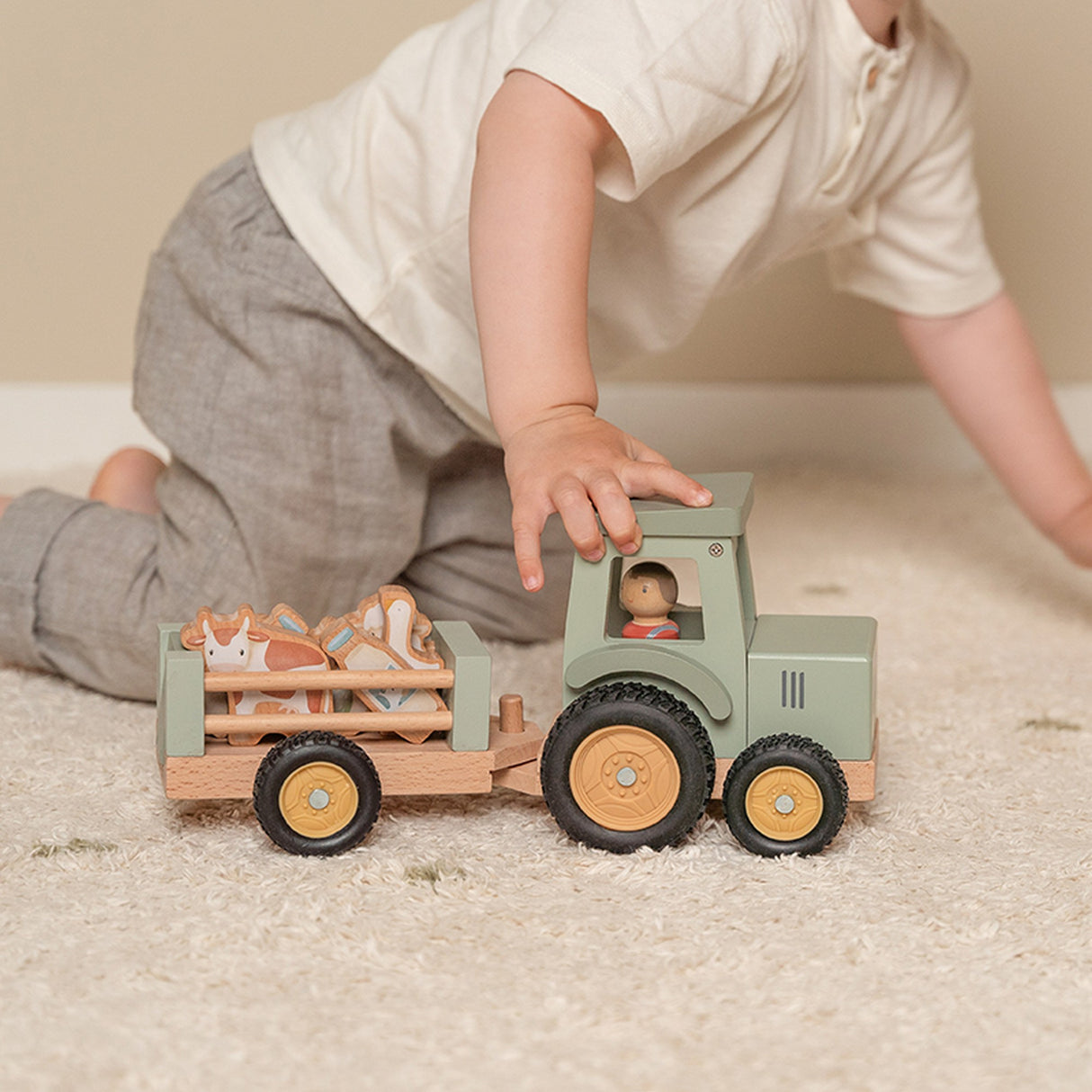 Traktor mit Anhänger Little FarmLittle DutchTraktor mit Anhängerkorbmayer. ganz besonders. für kinder.