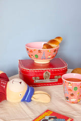 Mittlere Schale/ Red Kids in Paris