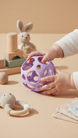Sensorische Ballrassel / Lila