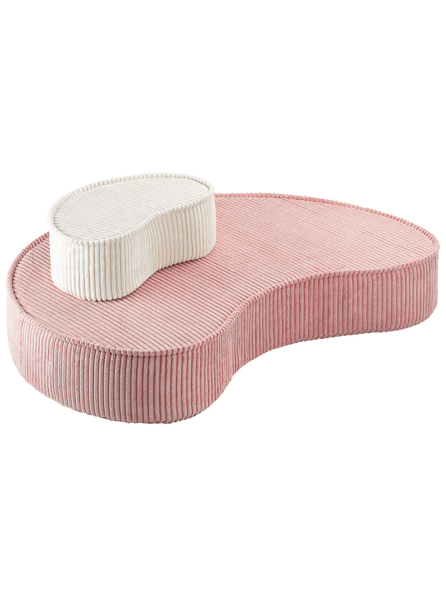 Lounge Chair/ Pink Mousse