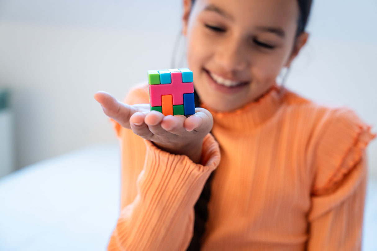 Knobelspiel IQ Quub