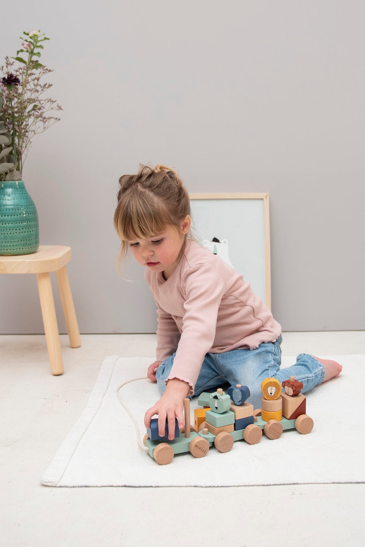 Holz Eisenbahn - korbmayer. ganz besonders. für kinder.