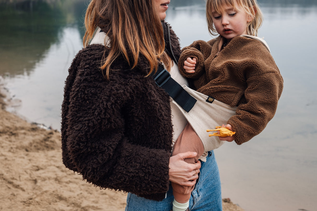 Kindertrage Leinen/ SandWildrideKindertrage Sand Leinenkorbmayer. ganz besonders. für kinder.