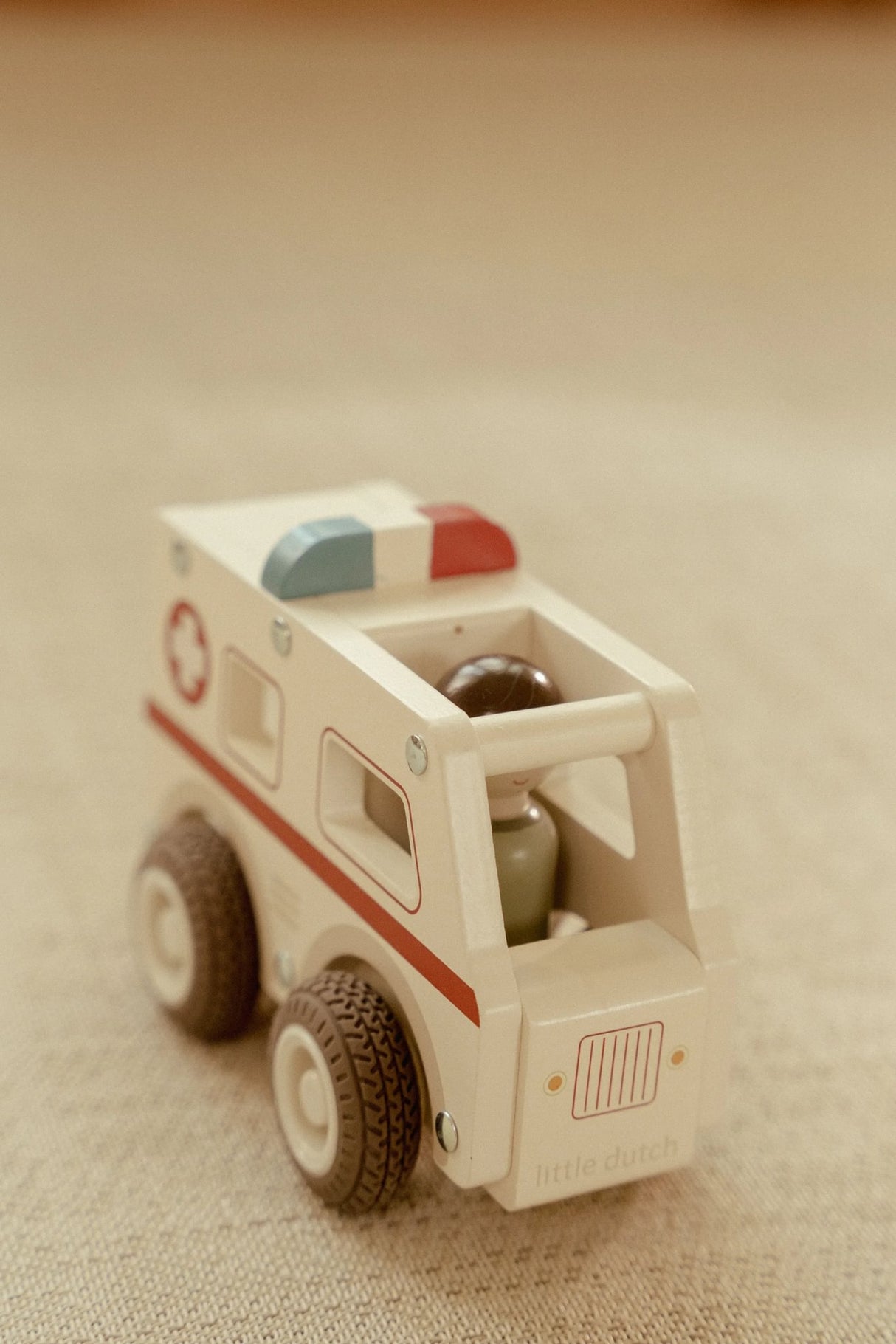 Holz- Krankenwagen