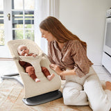 Evolve Bouncer Babywippe - CreamERGObabyEvolve Bouncer Babywippe - Creamkorbmayer. ganz besonders. für kinder.