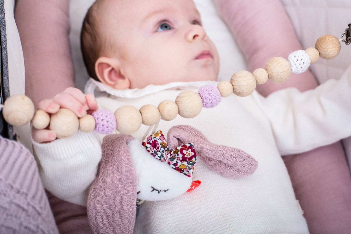 Kinderwagenkette Hase - korbmayer. ganz besonders. für kinder.