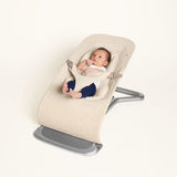 Evolve Bouncer Babywippe - CreamERGObabyEvolve Bouncer Babywippe - Creamkorbmayer. ganz besonders. für kinder.